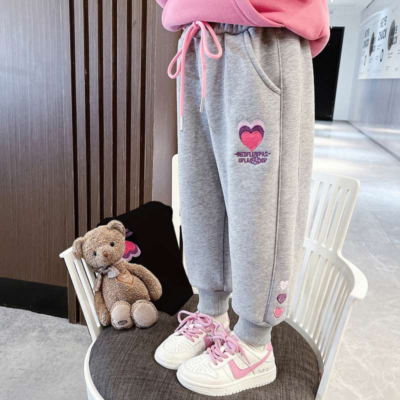 レディース ハートモチーフ刺繍入りスウェットパンツ