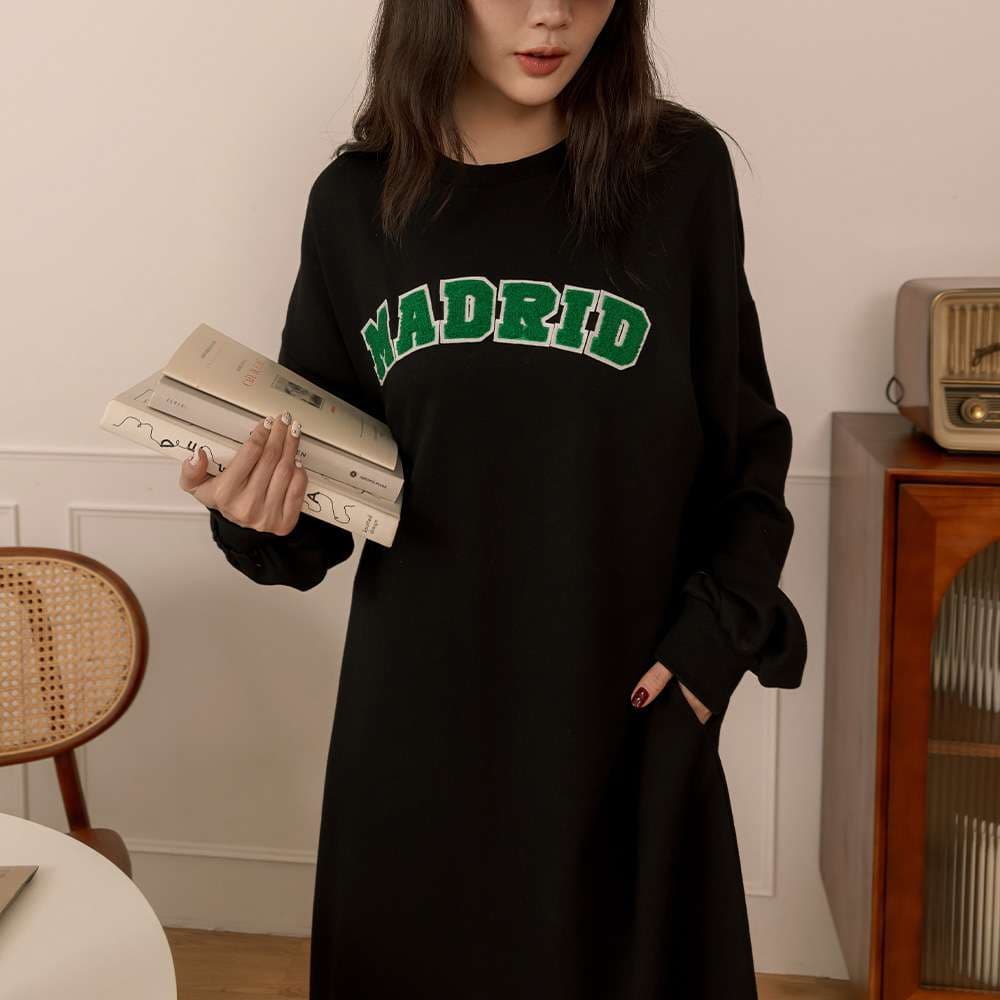 レディース マドリードロゴオーバーサイズスウェットワンピース