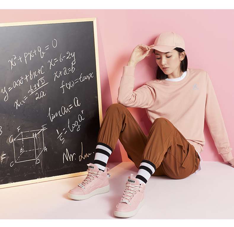 レディース X特歩 パステルカラースウェットセットアップ