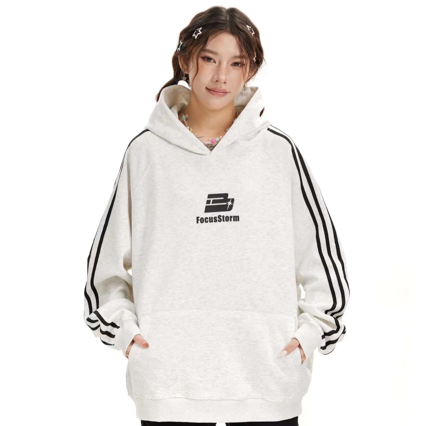 レディース スウェット FocusStorm シグネチャーフーディー