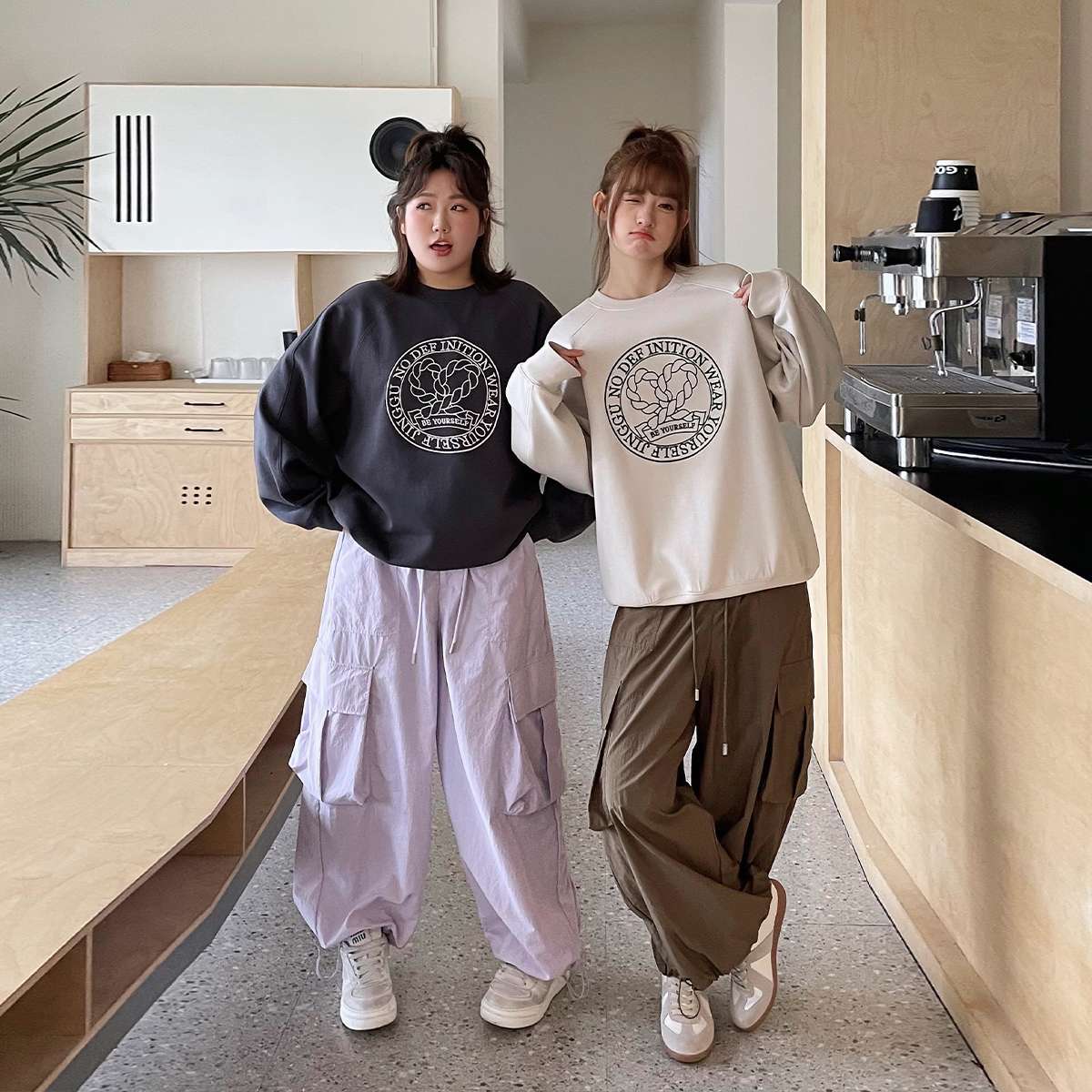 レディース デフィニション サークルロゴ オーバーサイズスウェット