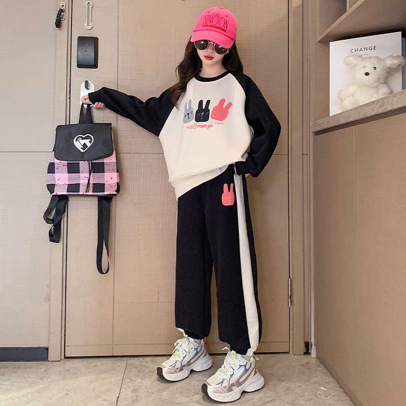 レディース うさぎモチーフスウェットセットアップ