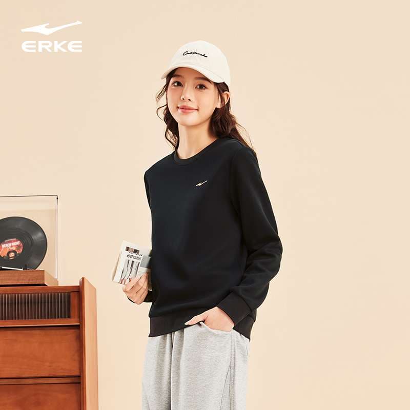 レディース シンプルロゴ刺繍入りクルーネックスウェット