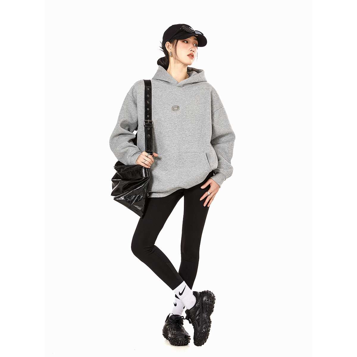 レディース スウェット オーバーサイズ ミニマルロゴ パーカー