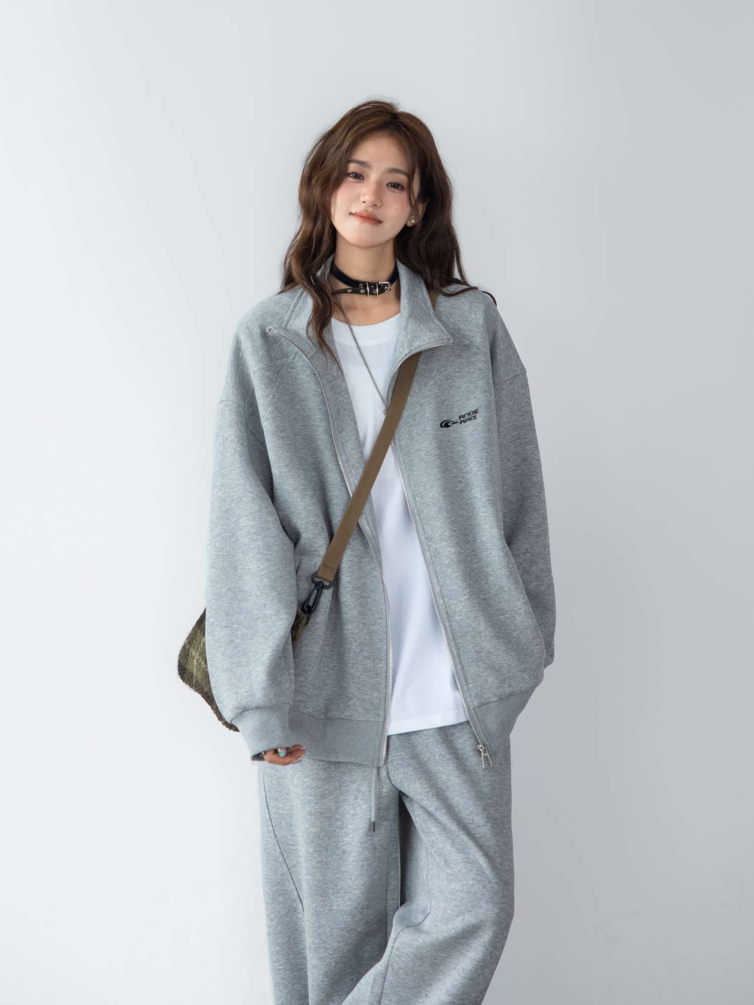 レディース リラックスワイドスウェットパンツ