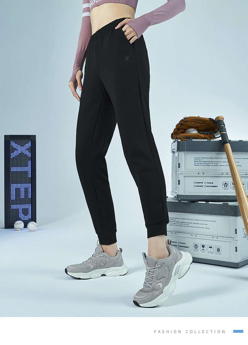 レディース X特歩 パステルカラースウェットセットアップ