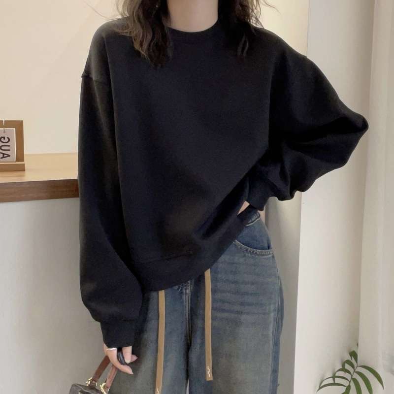 レディース スウェット ゆったりシルエットの裏起毛スウェット