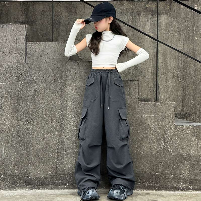 レディース オーバーサイズカーゴスウェットパンツ