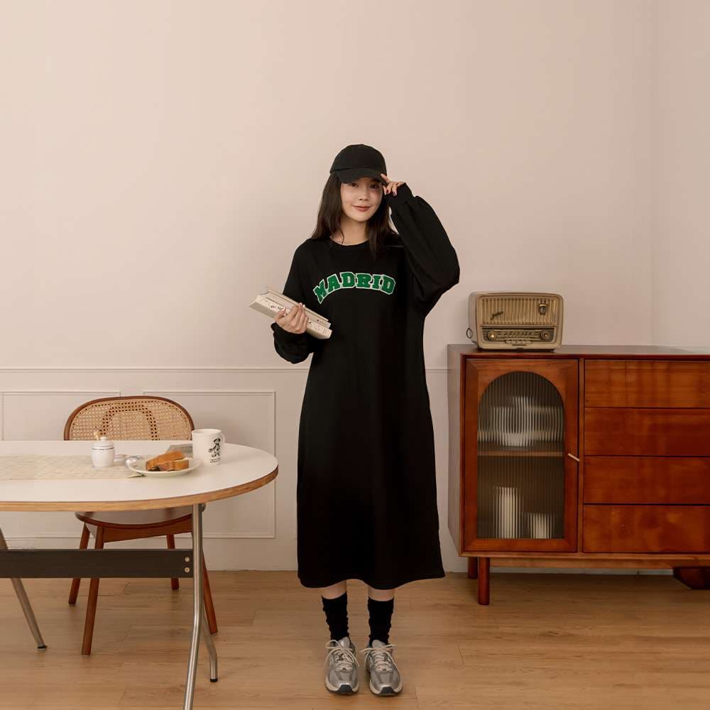 レディース マドリードロゴオーバーサイズスウェットワンピース