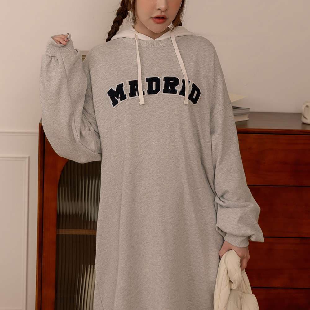 レディース マドリードロゴオーバーサイズスウェットワンピース