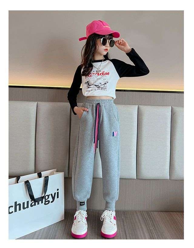 レディース 子供用 ハートロゴ入りカジュアルスウェットパンツ